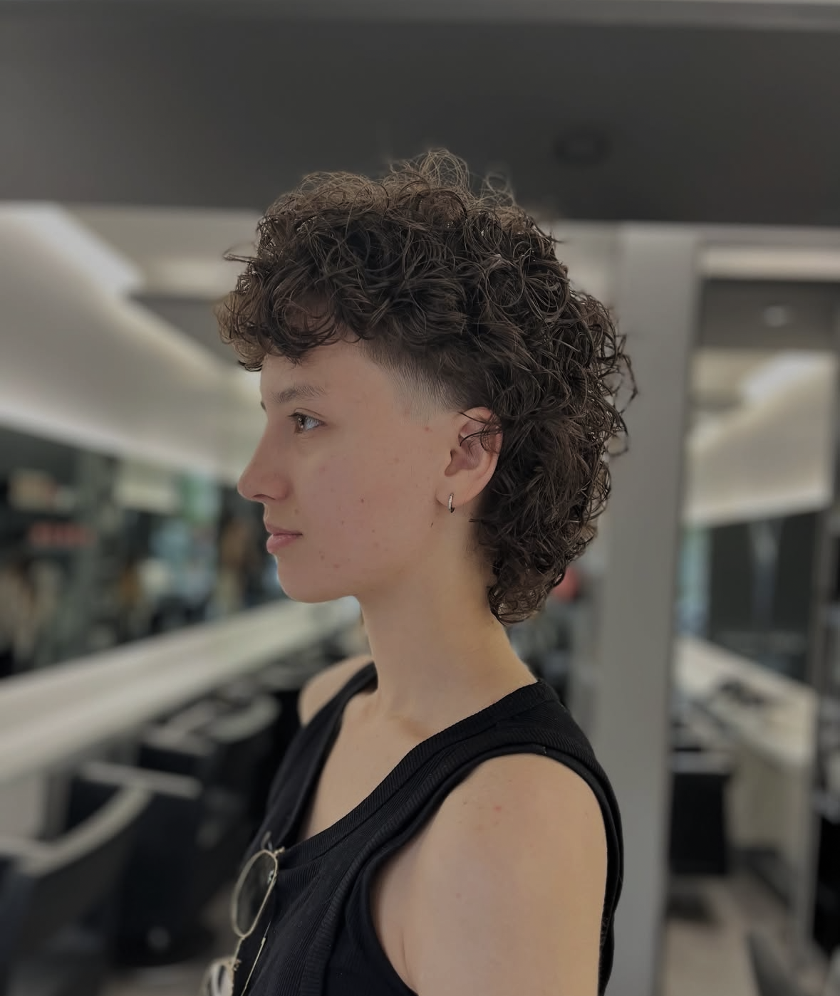 Permanente femme wavy réalisée par le salon Henri Michel à Rennes